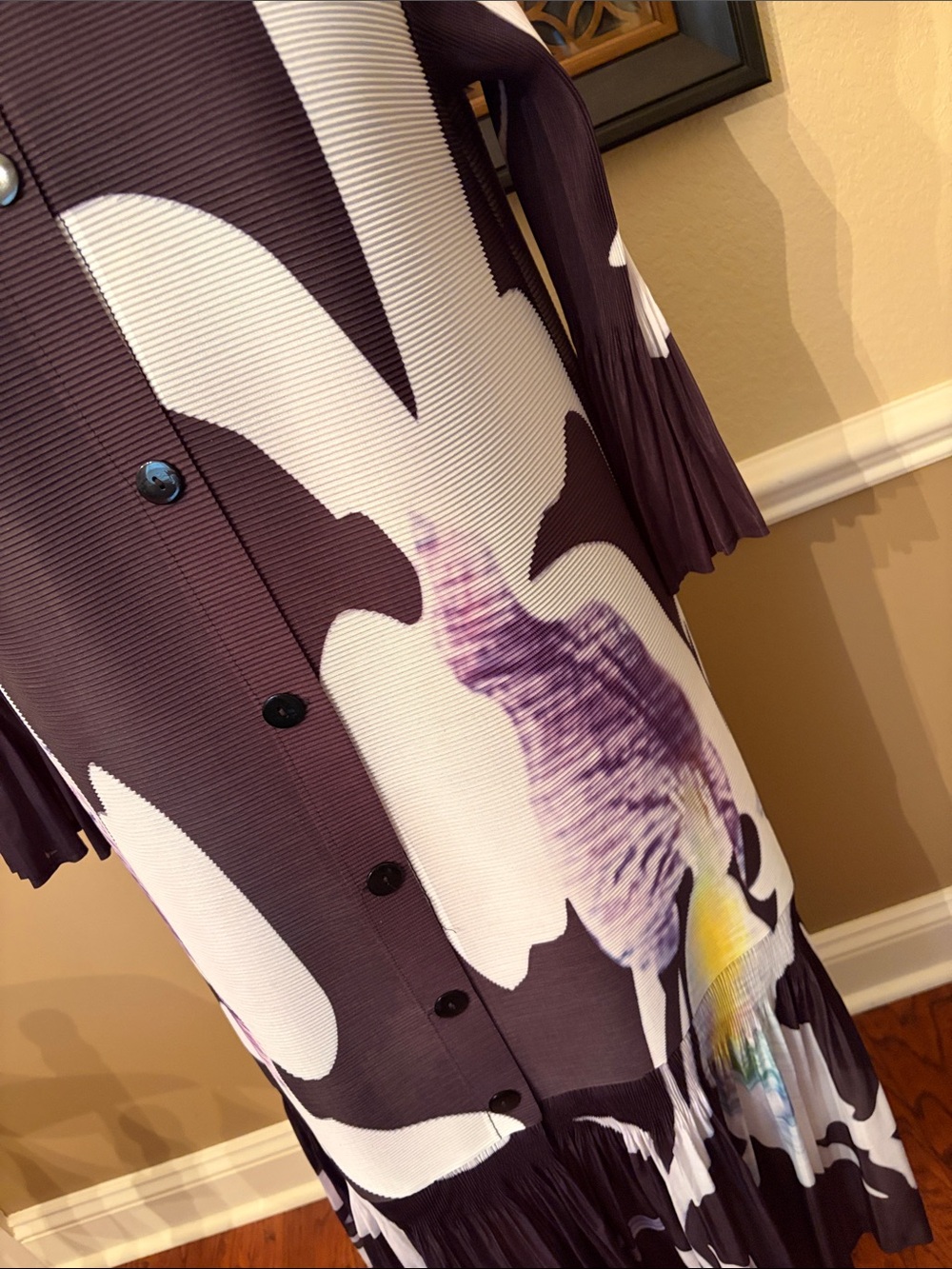Dress - Picture 2 of 5